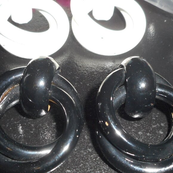 2 pr of EARRINGS - 1 black, 1 white - Picture 1 of 3